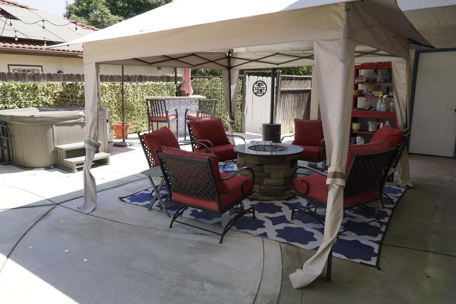 742 N Marion Ave, Clovis, CA 93611