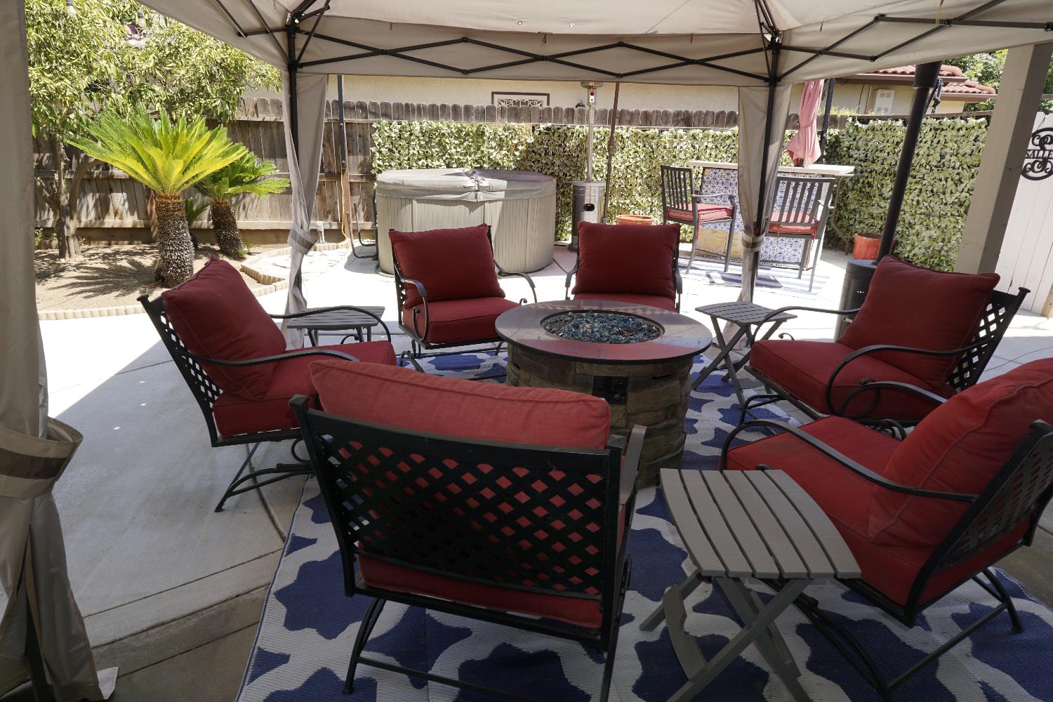 742 N Marion Ave, Clovis, CA 93611