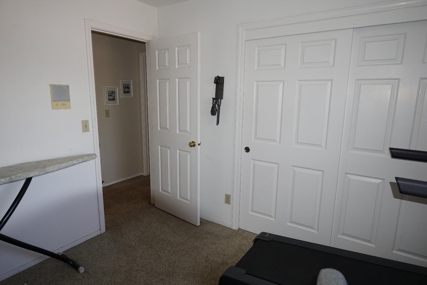 742 N Marion Ave, Clovis, CA 93611