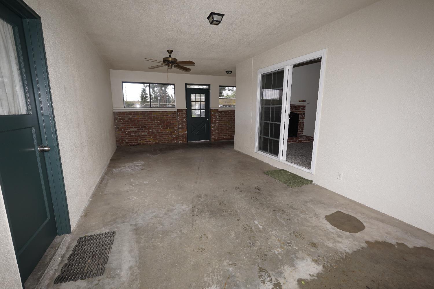 6016 N Nantucket Ave, Fresno, CA 93704