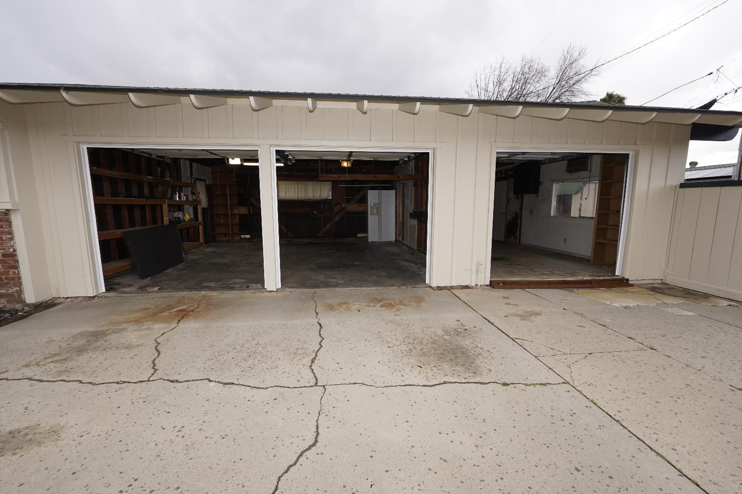 6016 N Nantucket Ave, Fresno, CA 93704